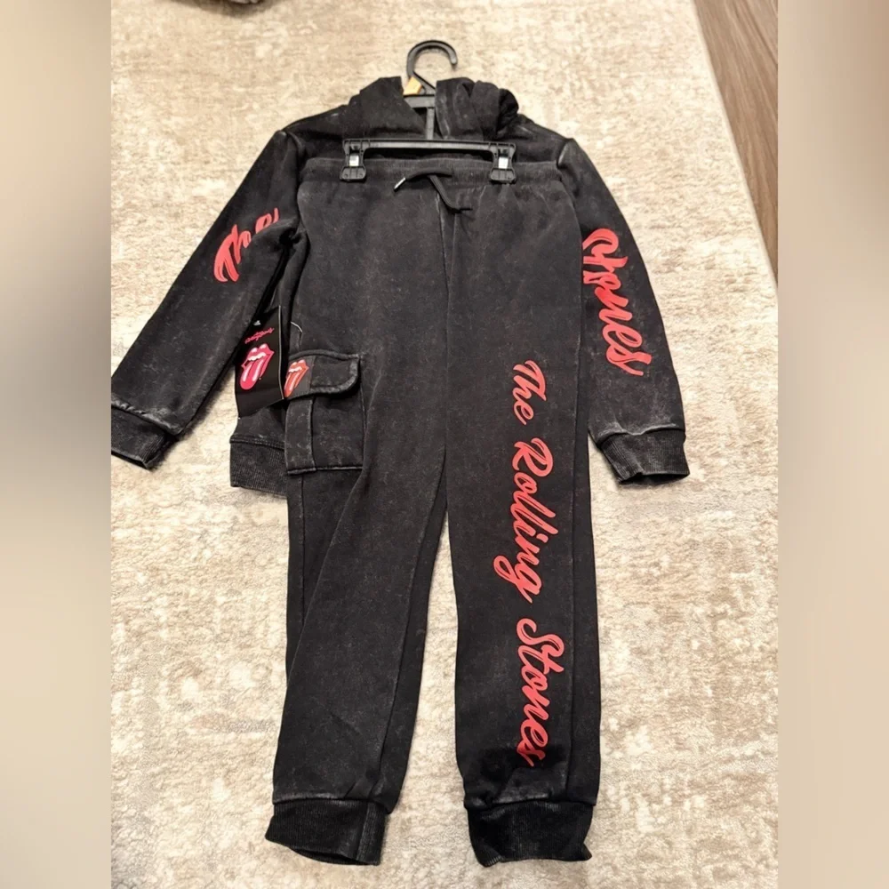The Rolling Stones Black and Red Kids Matching Fleece Set size 4T-NWT